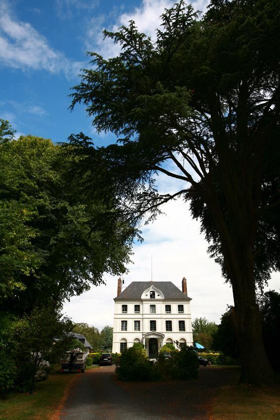 Bed and Breakfast Le Domaine Du Lieu Athan ,Reserve Aux Adultes Saint-Gatien-des-Bois Екстер'єр фото