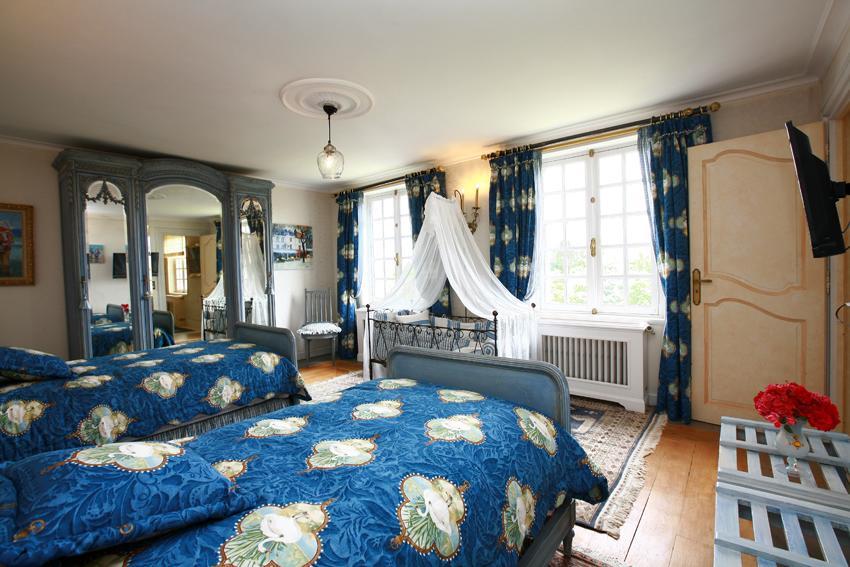 Bed and Breakfast Le Domaine Du Lieu Athan ,Reserve Aux Adultes Saint-Gatien-des-Bois Екстер'єр фото
