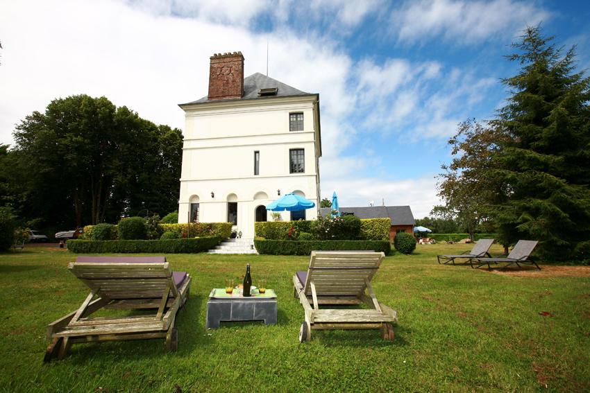 Bed and Breakfast Le Domaine Du Lieu Athan ,Reserve Aux Adultes Saint-Gatien-des-Bois Екстер'єр фото